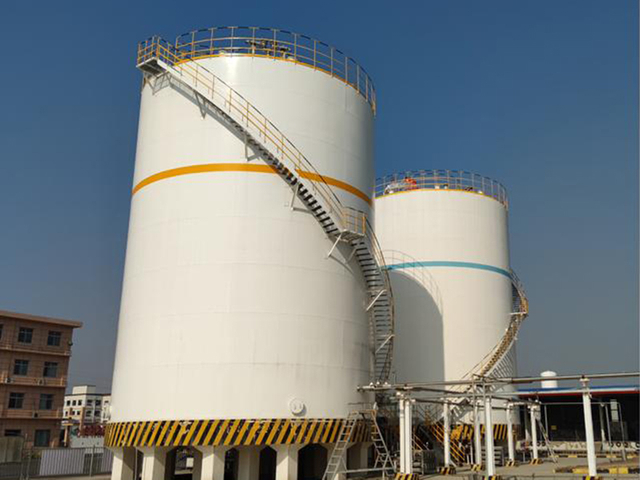 Liquid Oxygen Plant for Metal Cutting and Welding Operations