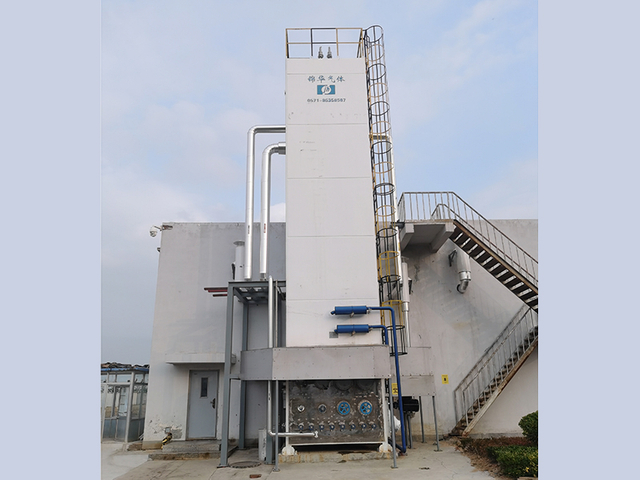 Compact Oxygen Plant for Small-Scale Applications